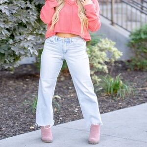 VERVET-MERITORIOUS HIGH RISE SLIM WIDE LEG JEANS- Size 29